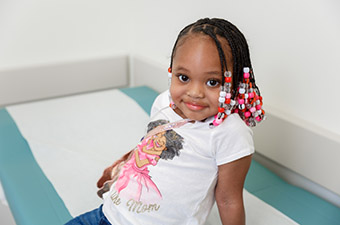 Little girl visits the doctor